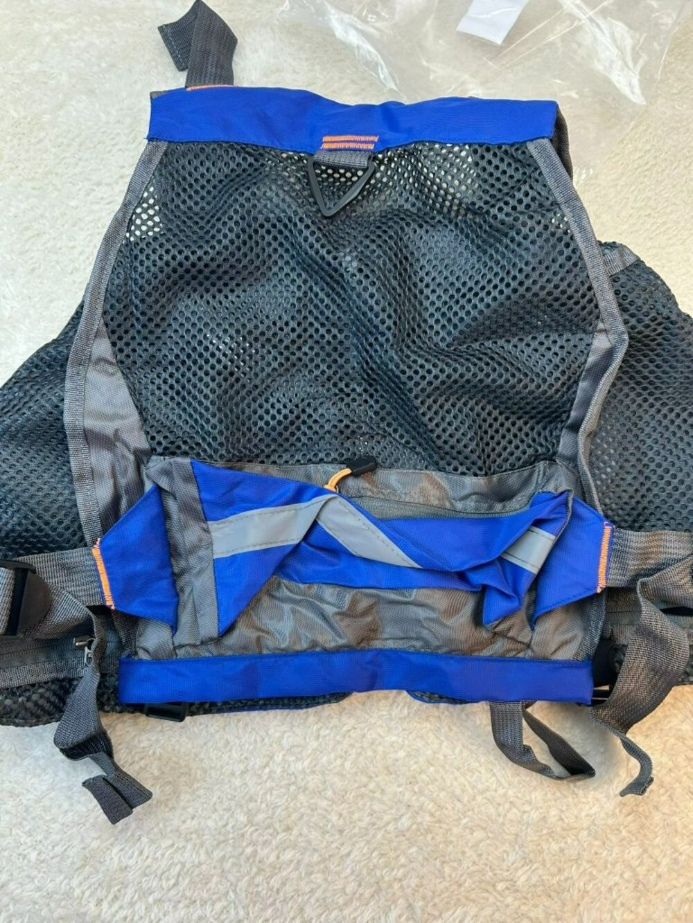 Keystone Fishing Vest Gray/Blue Adjustable Lightweight Mesh New Without Tags - Picture 4 of 5